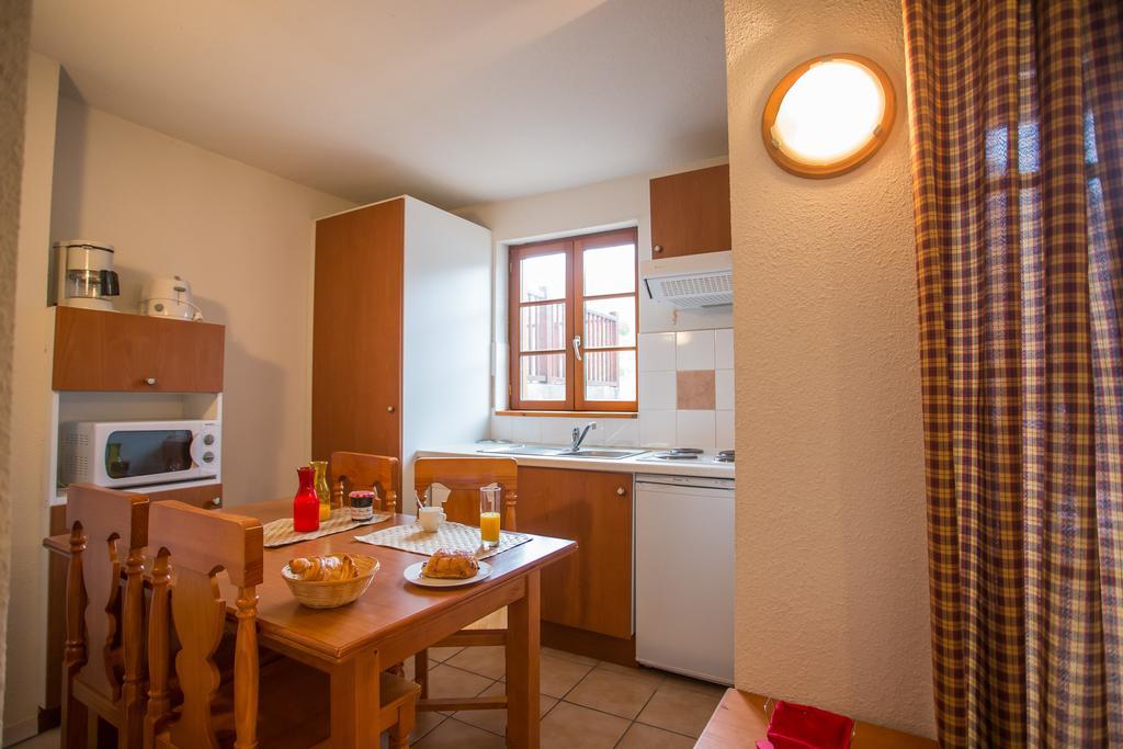 Residence Nemea Les Chalets D'Estive Cauterets Room photo