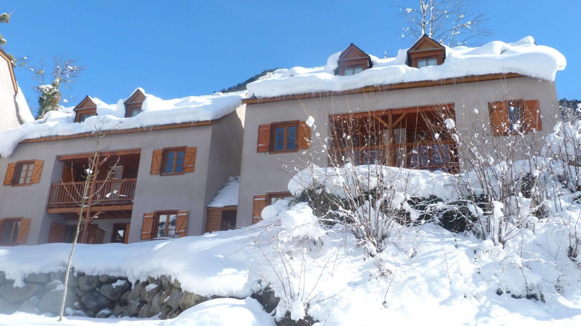 Residence Nemea Les Chalets D'Estive Cauterets Exterior photo